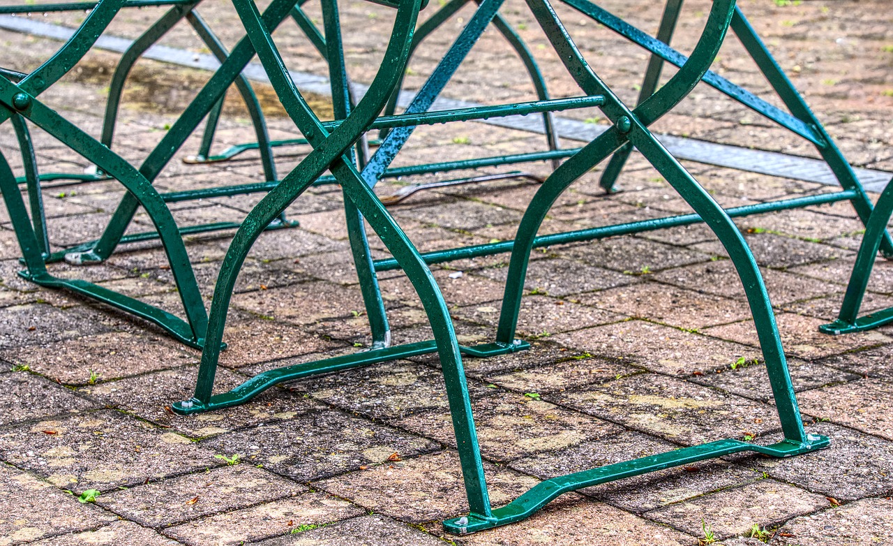 chair  chair legs  feet free photo