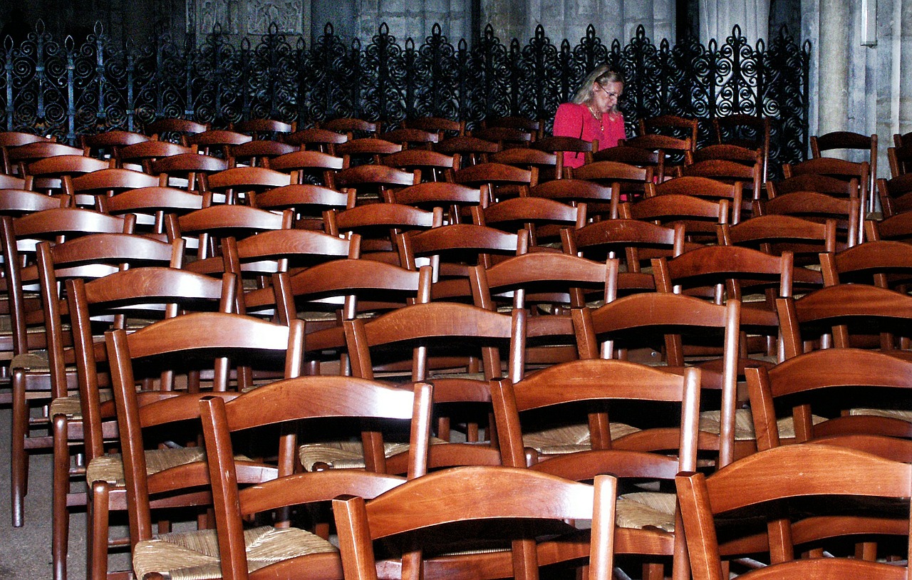 chair wood prayer free photo