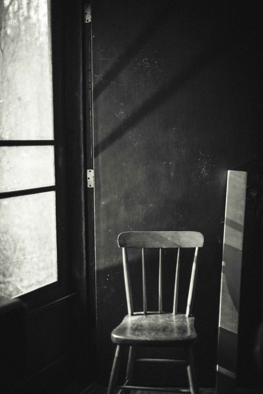 chair room dark free photo