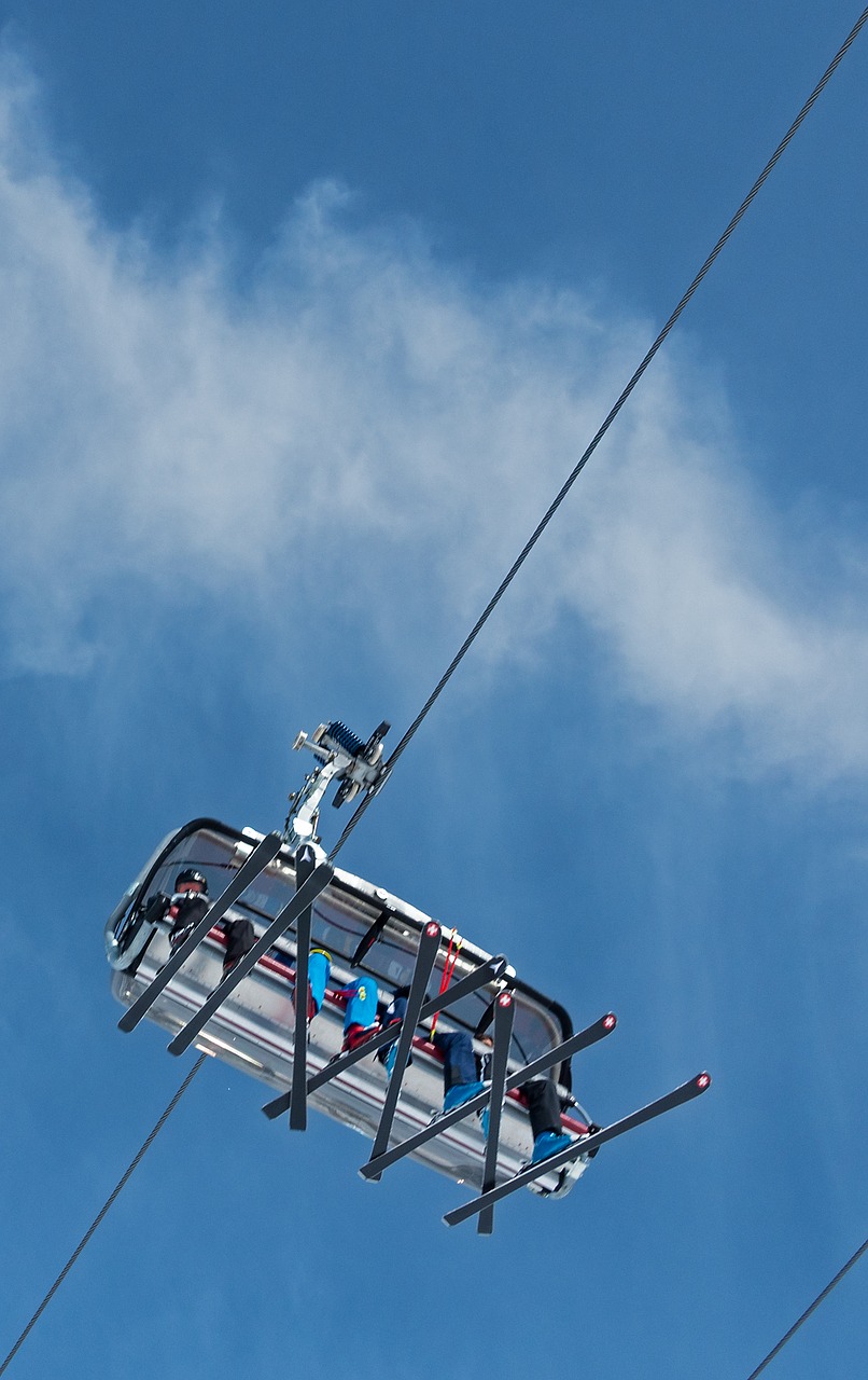 chairlift  ski  skiing free photo