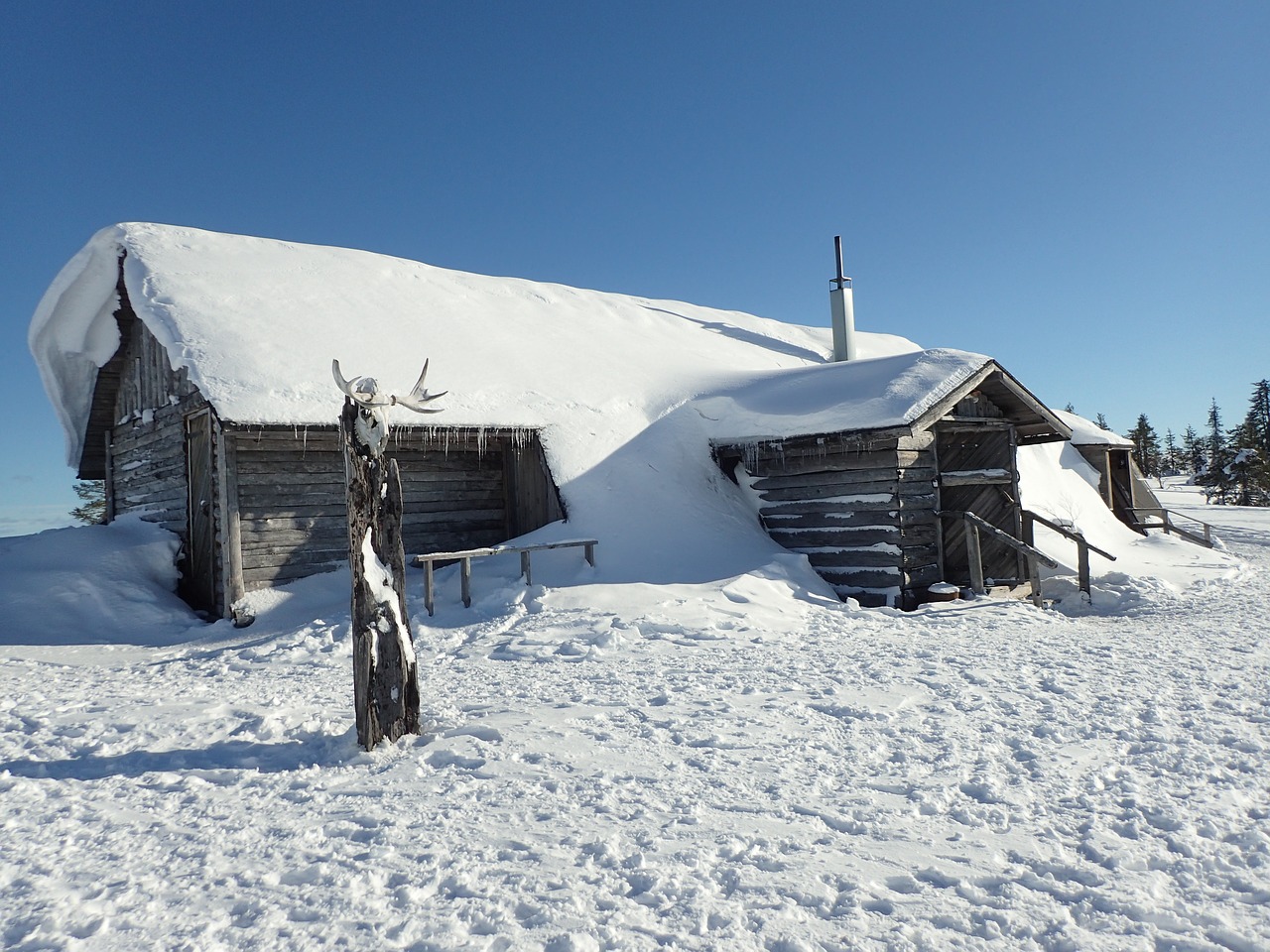 chalet snow finland free photo