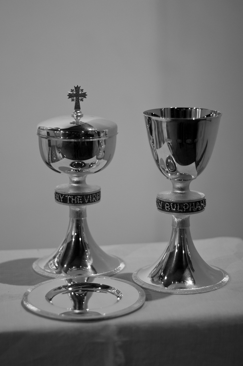 chalice sacrament communion silver free photo