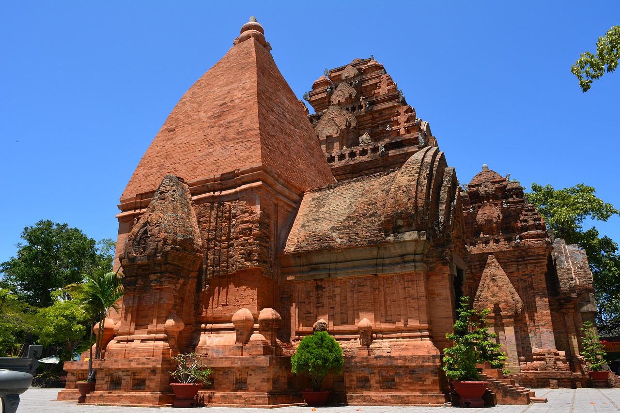 cham po nagar temple free photo