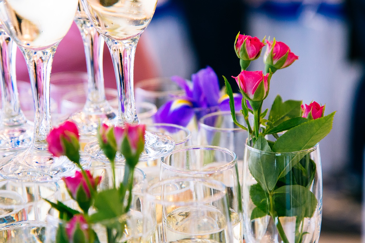 champagne flowers decor free photo