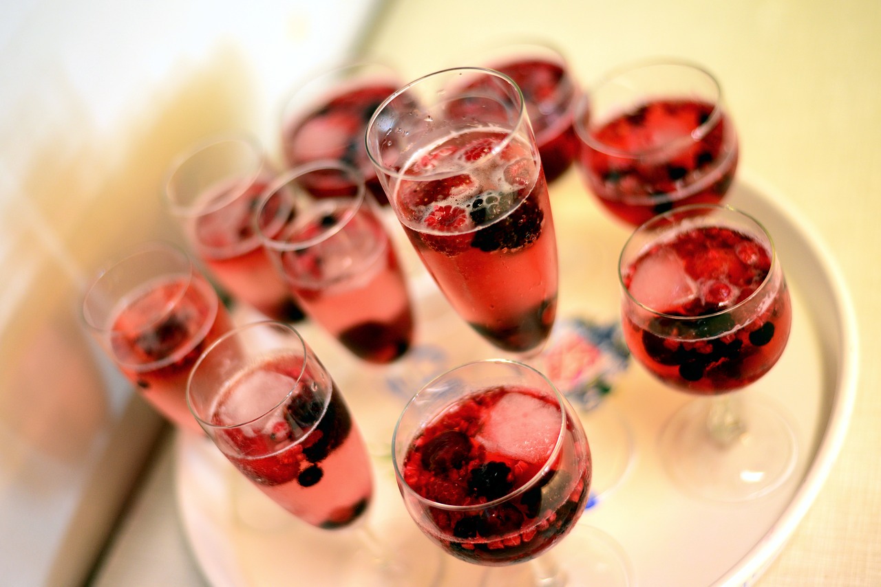 champagne  drink  red free photo