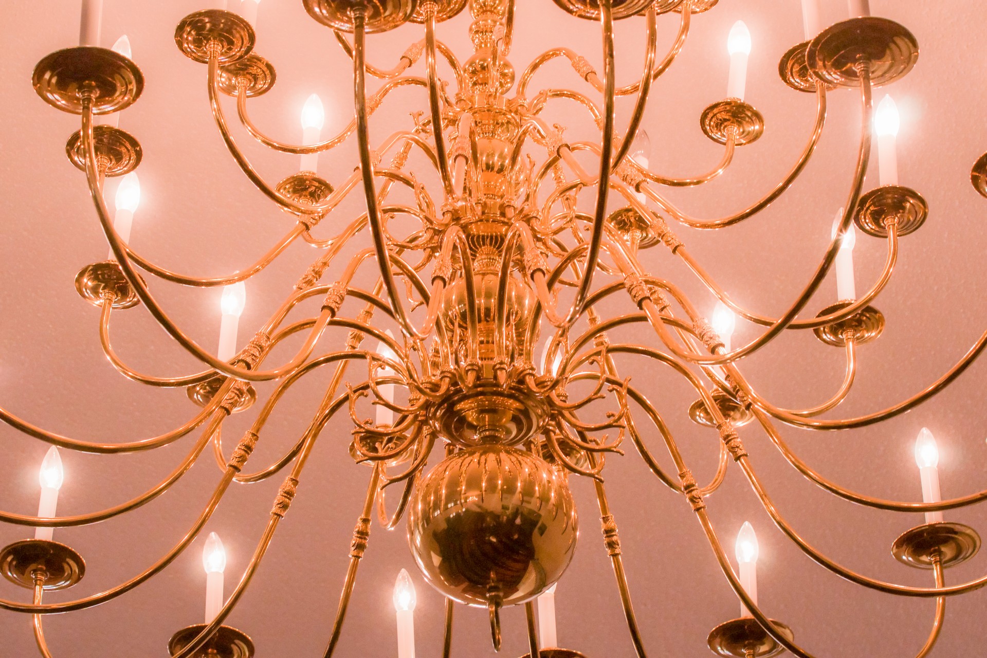 chandelier luxury black background free photo