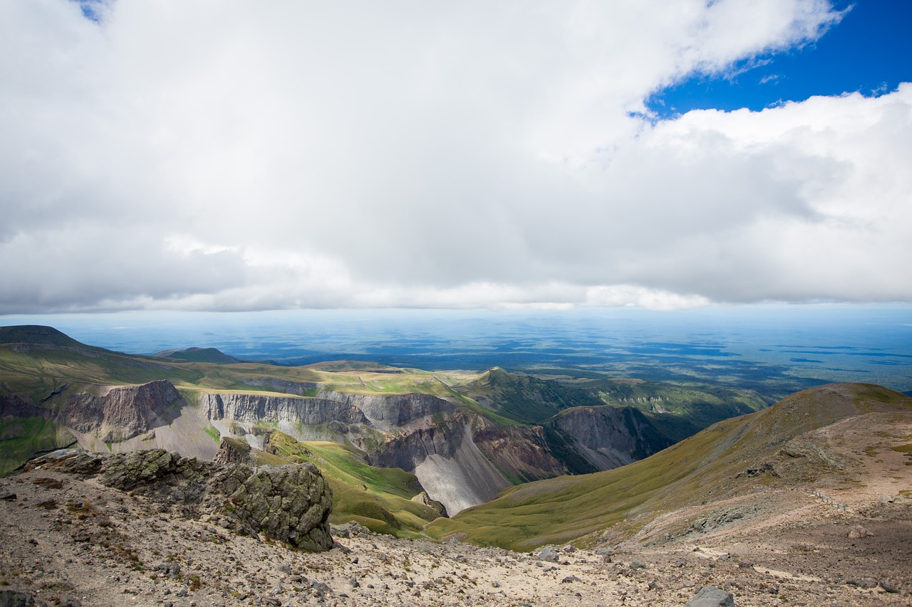 changbai mountain the clouds blue sky free photo