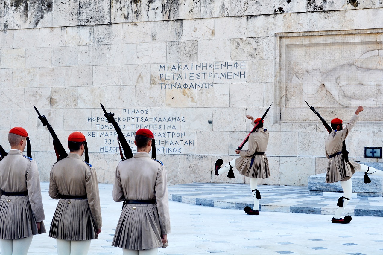 changing of the guard greek parliament athens free photo