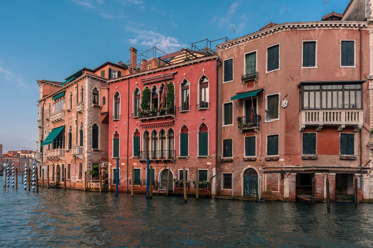 channel  venice  italy free photo