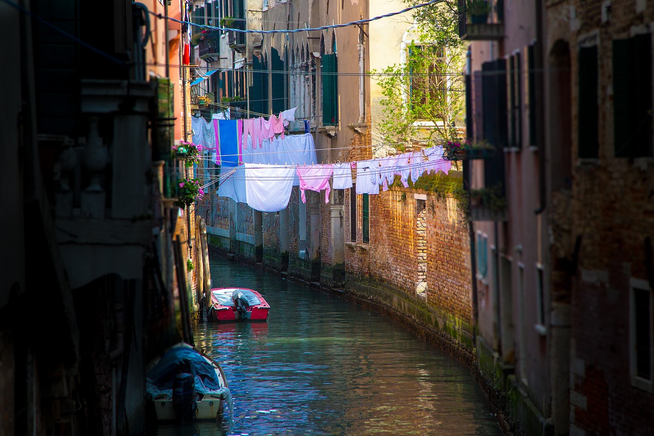 channel  venice  italy free photo
