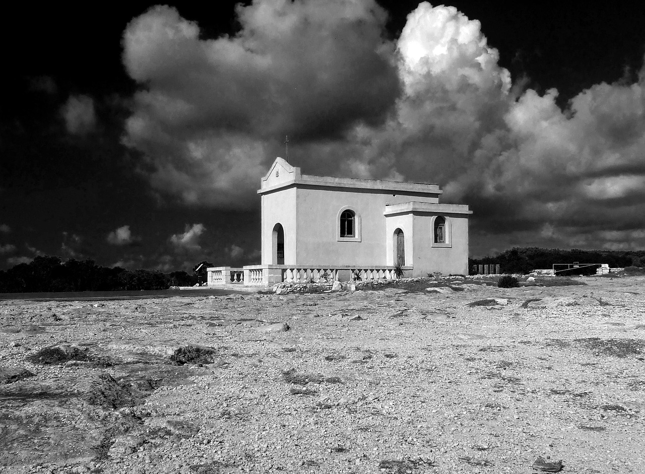 chapel remote black free photo