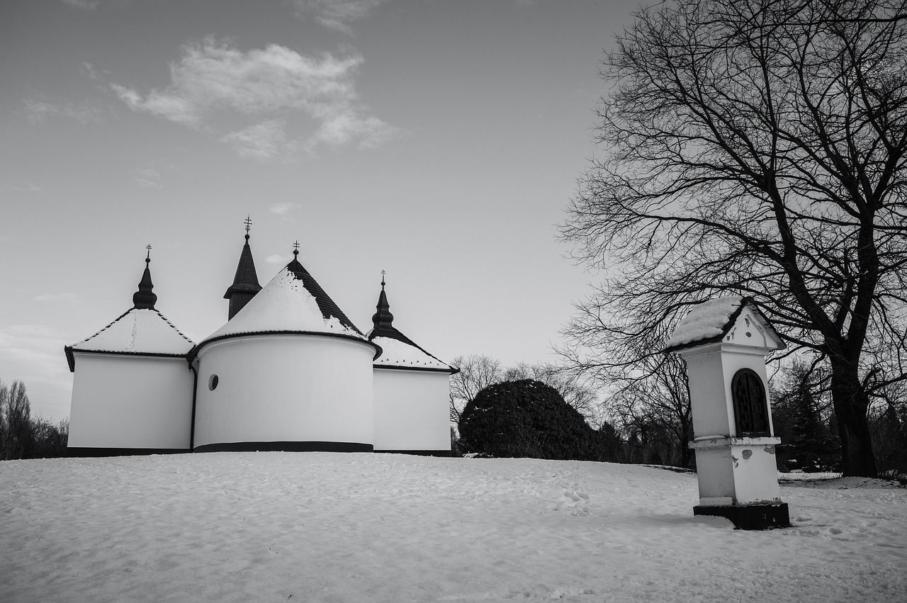 chapel kecskemét arboretum free photo