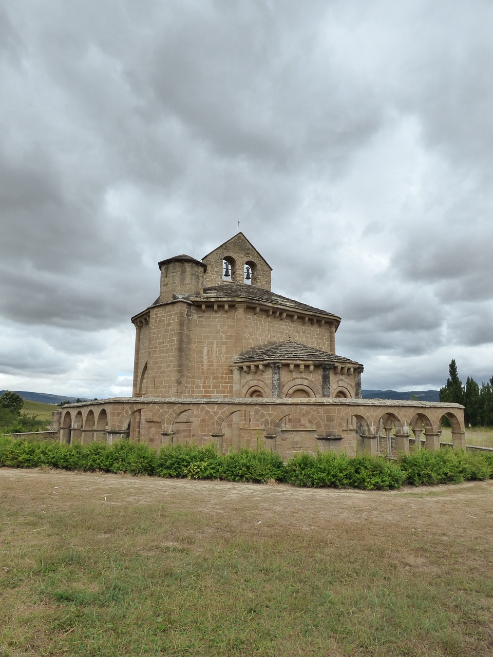 chapel romanesque art heritage free photo