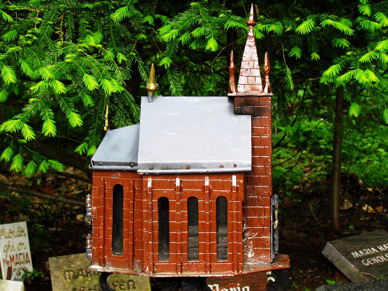 chapel church miniature free photo