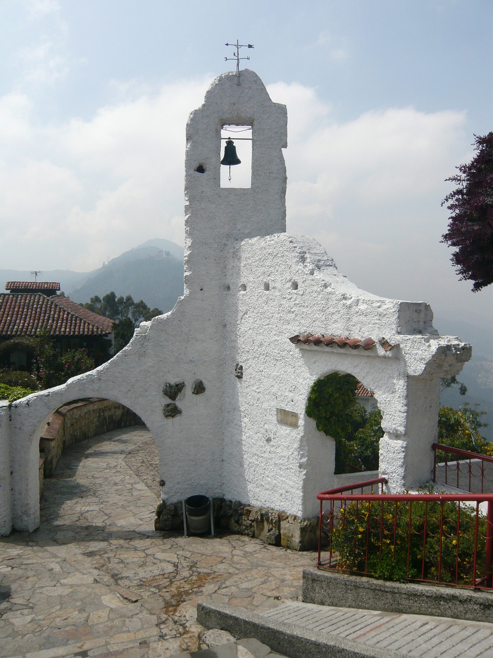 chapel monserrate bogotá free photo