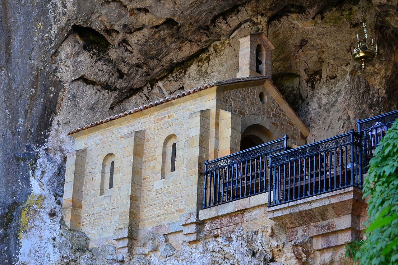 chapel  covadonga  religion free photo