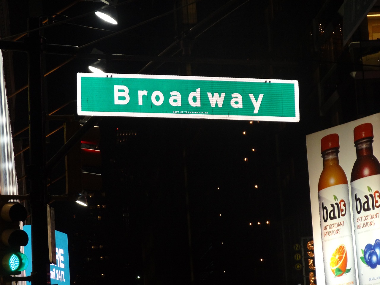 characters broadway new york free photo