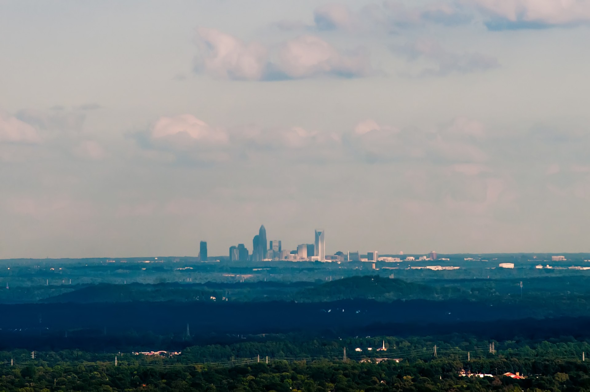 charlotte skyline distance free photo