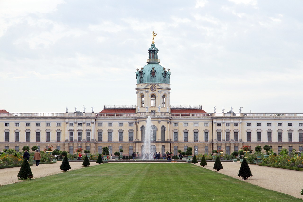 charlottenburg berlin palace free photo