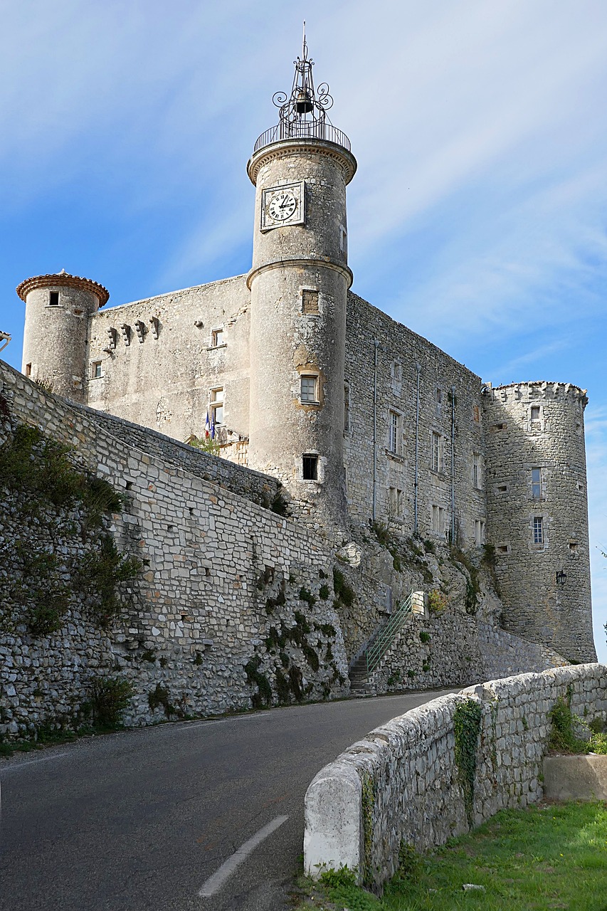 chateau castle lussan free photo