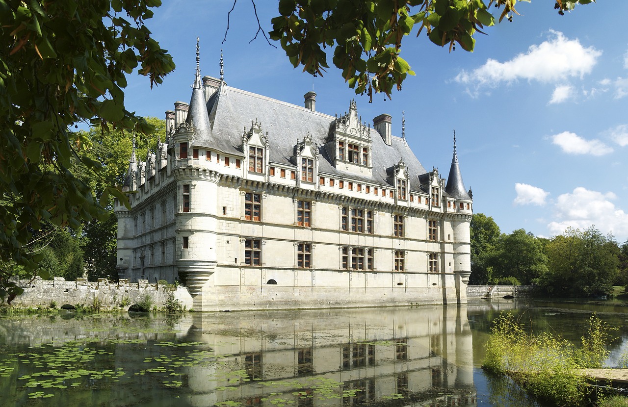 château d'azay-le-rideau loire france free photo