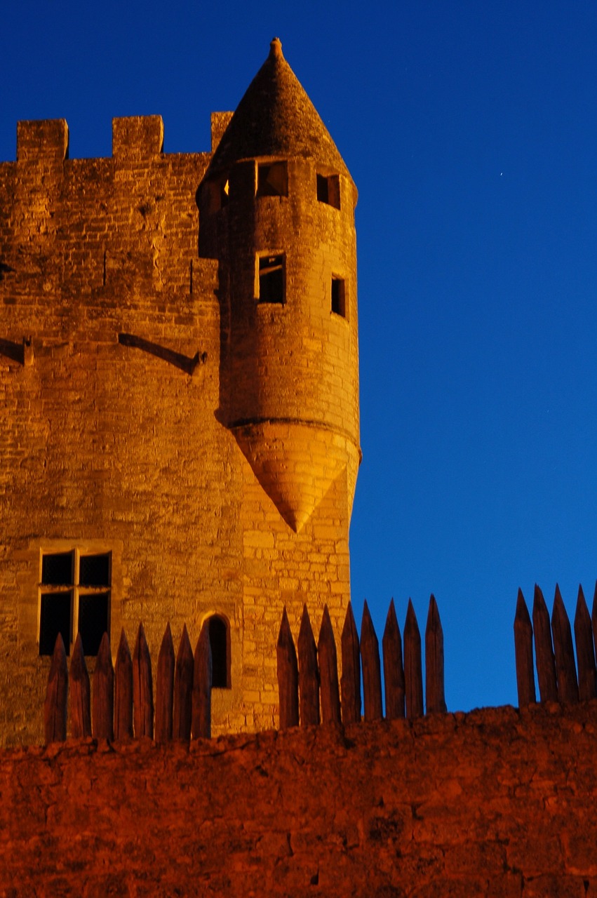 château de beynac castle historic free photo