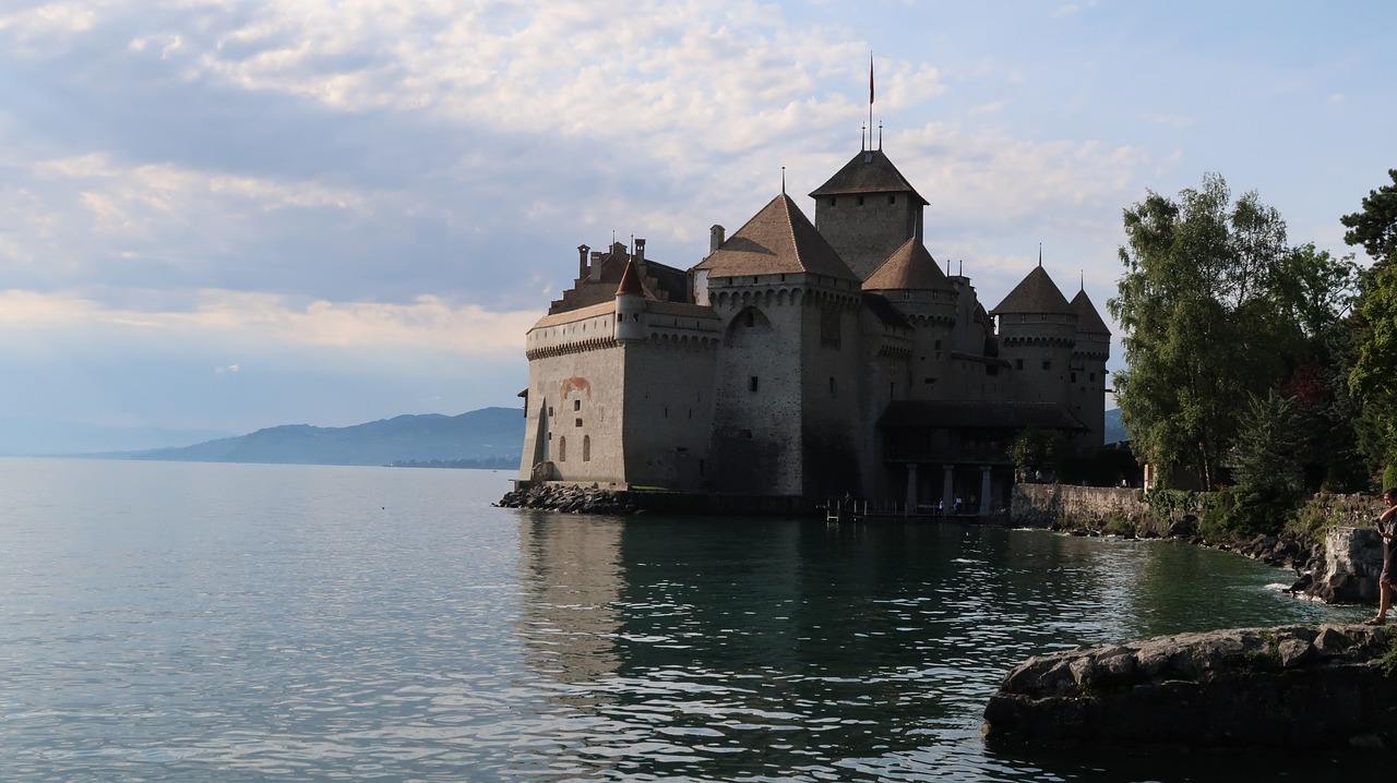 chateau de chillon montreux suisse free photo