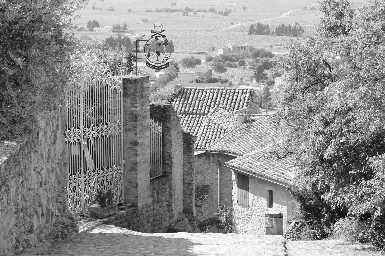 châteauneuf you pape france avignon free photo