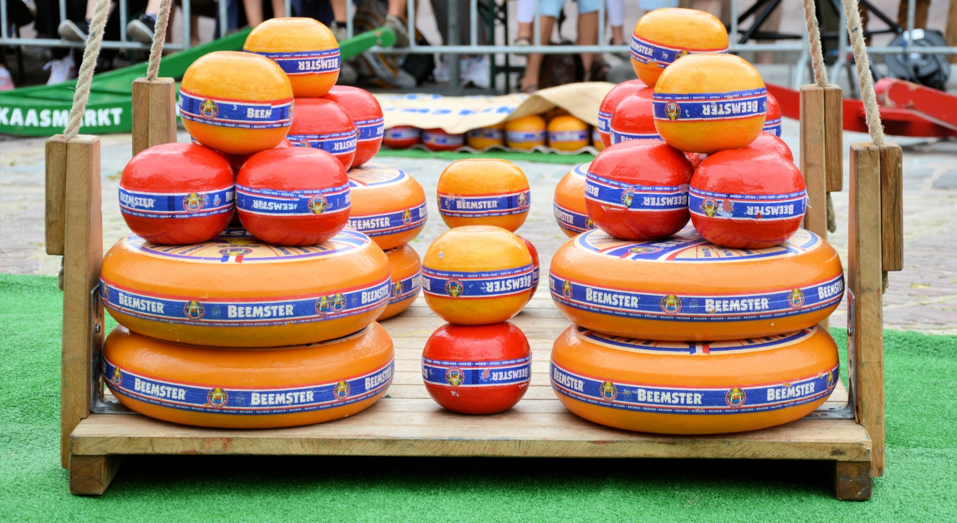 cheese market edam free photo