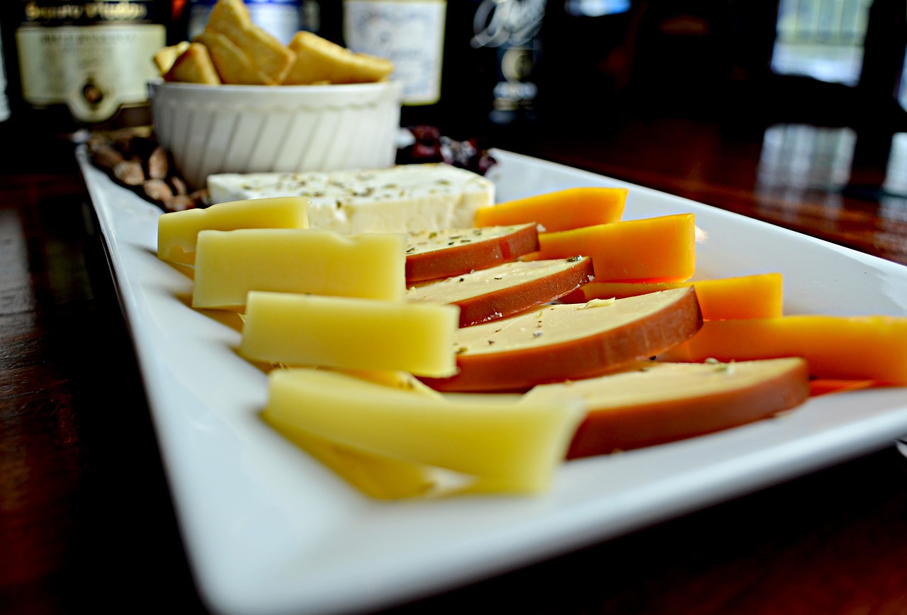 cheese plate food restaurant free photo