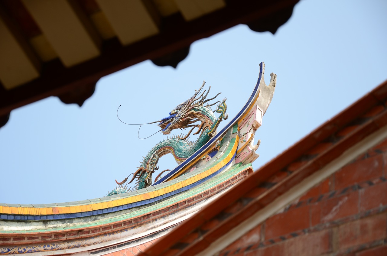 cheng tian temple cornices ancient architecture free photo