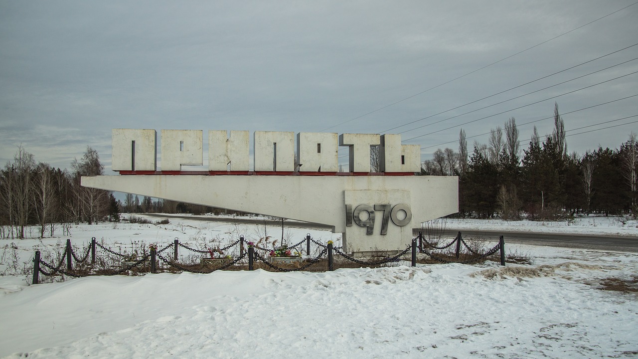 chernobyl  town sign  city sign free photo