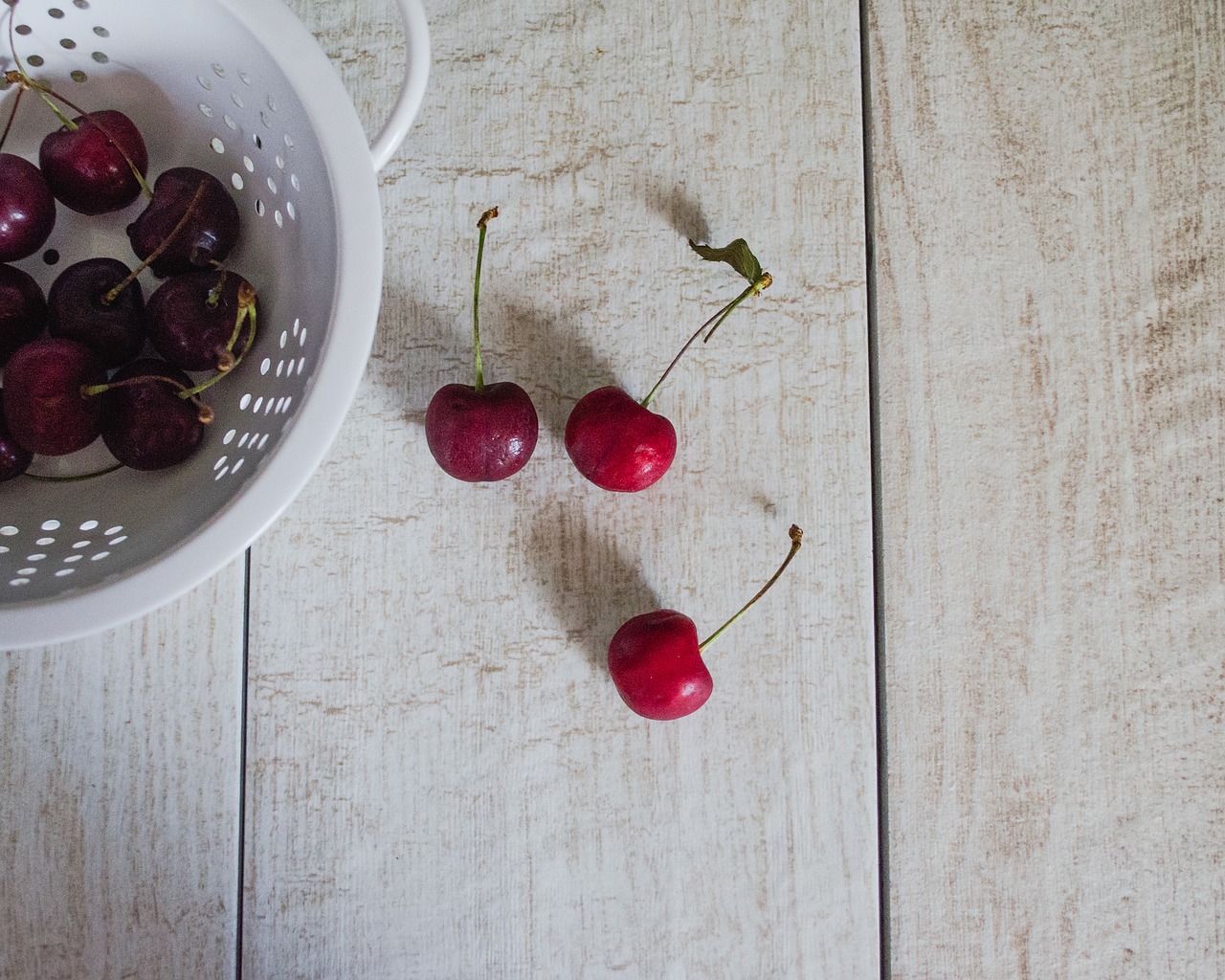 cherries  fruit  ripe free photo