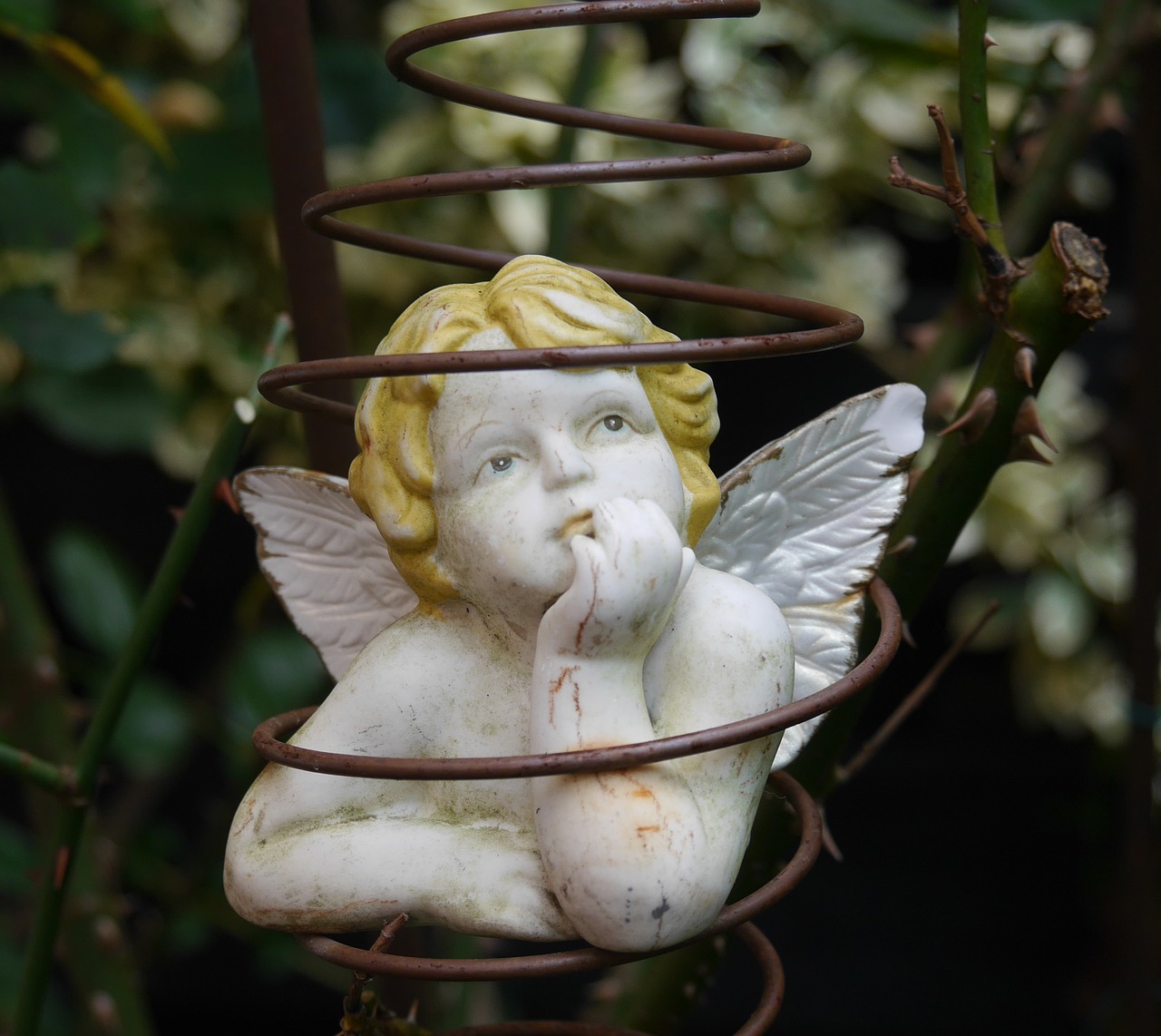 cherub garden decoration angel free photo