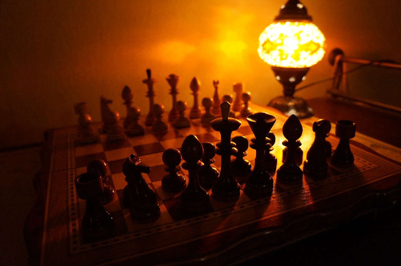 chess lamp thinking free photo
