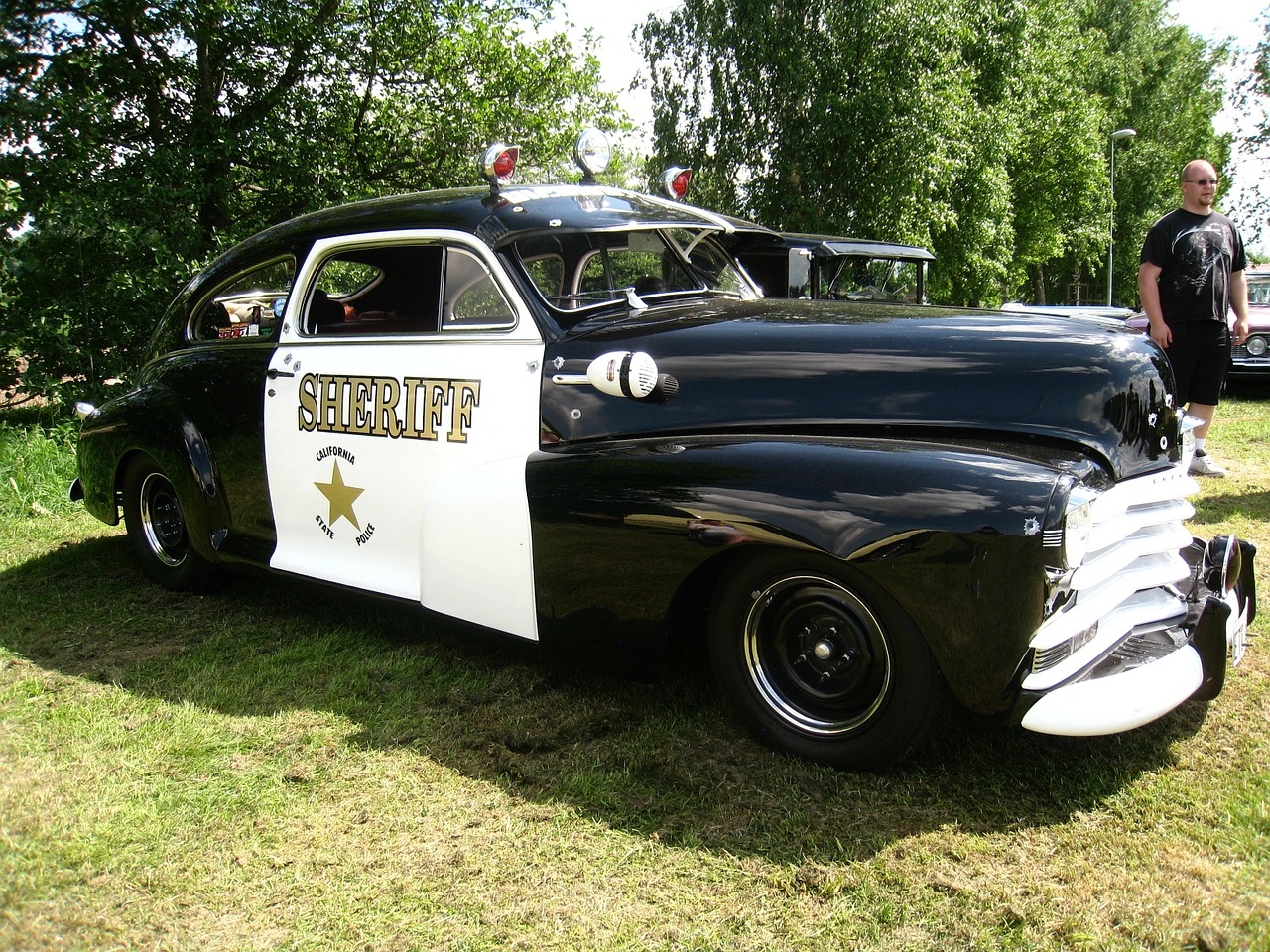 chevrolet sheriff car free photo