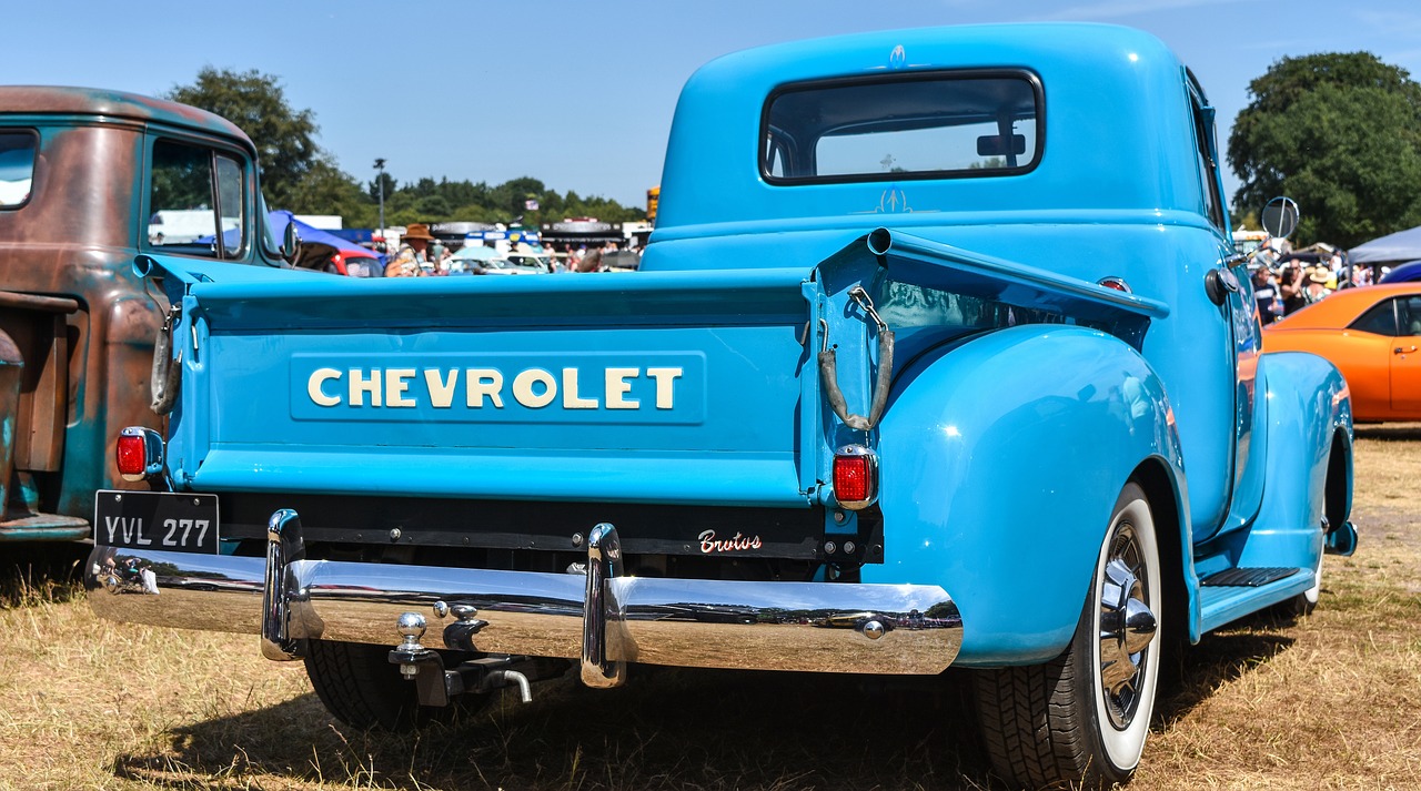 chevrolet  truck  blue free photo