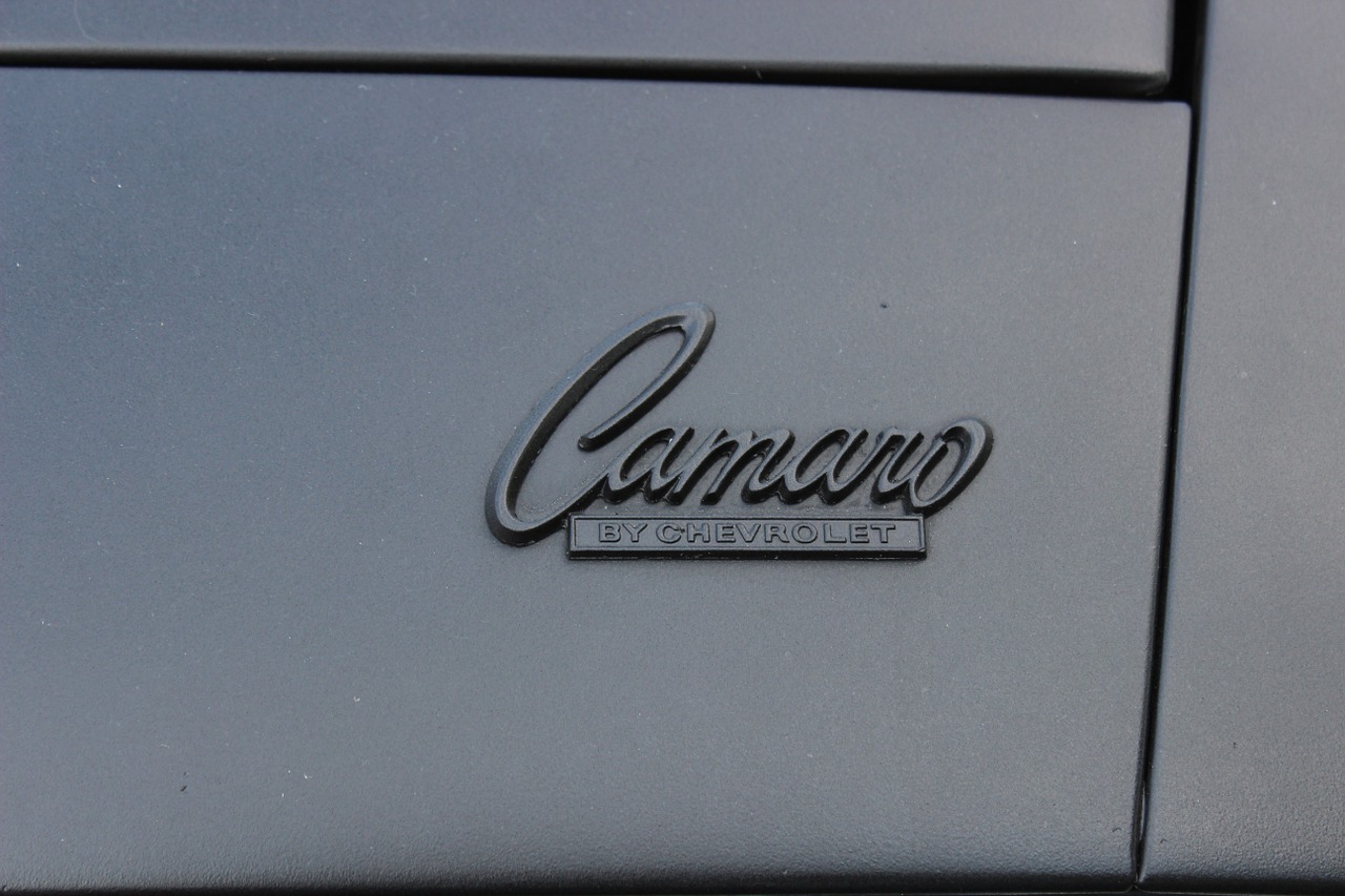 chevrolet camaro sports car free photo