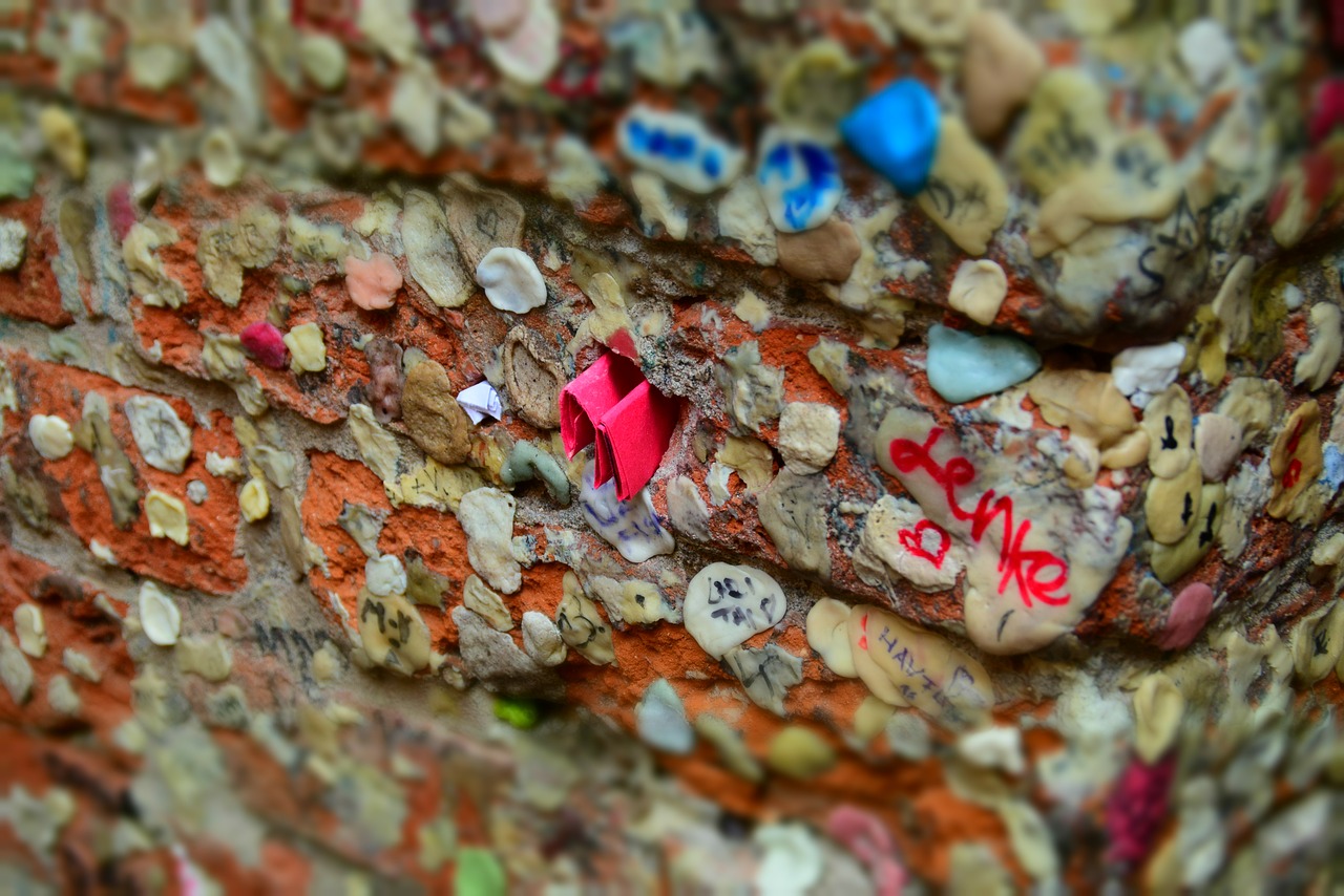 chewing gum love love letter free photo