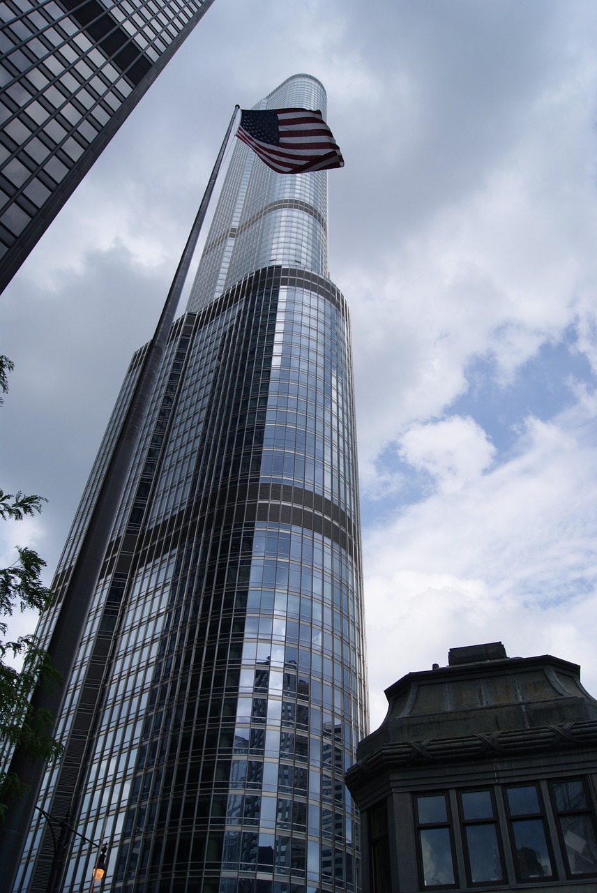 chicago trump tower architecture free photo
