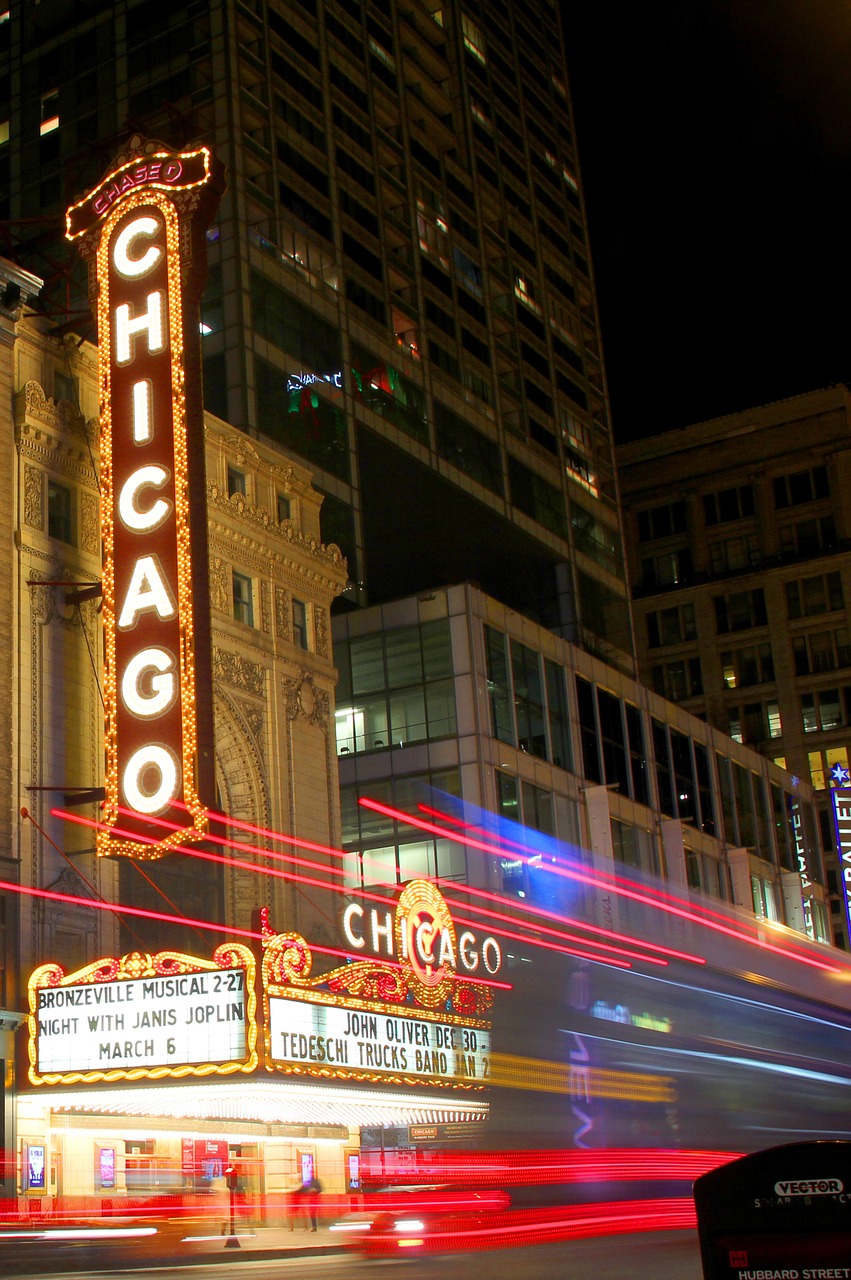 chicago chicago theater city lights free photo