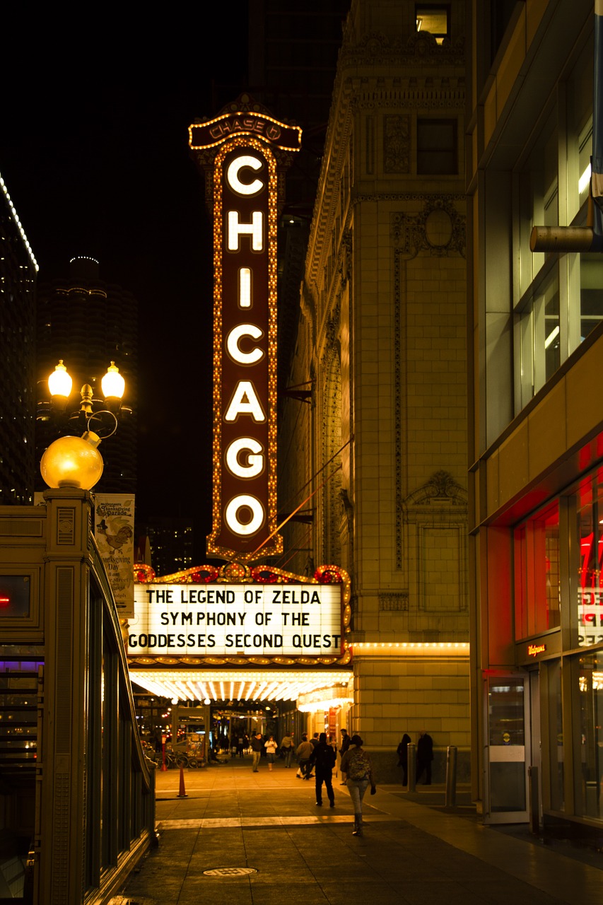 chicago theater downtown night free photo
