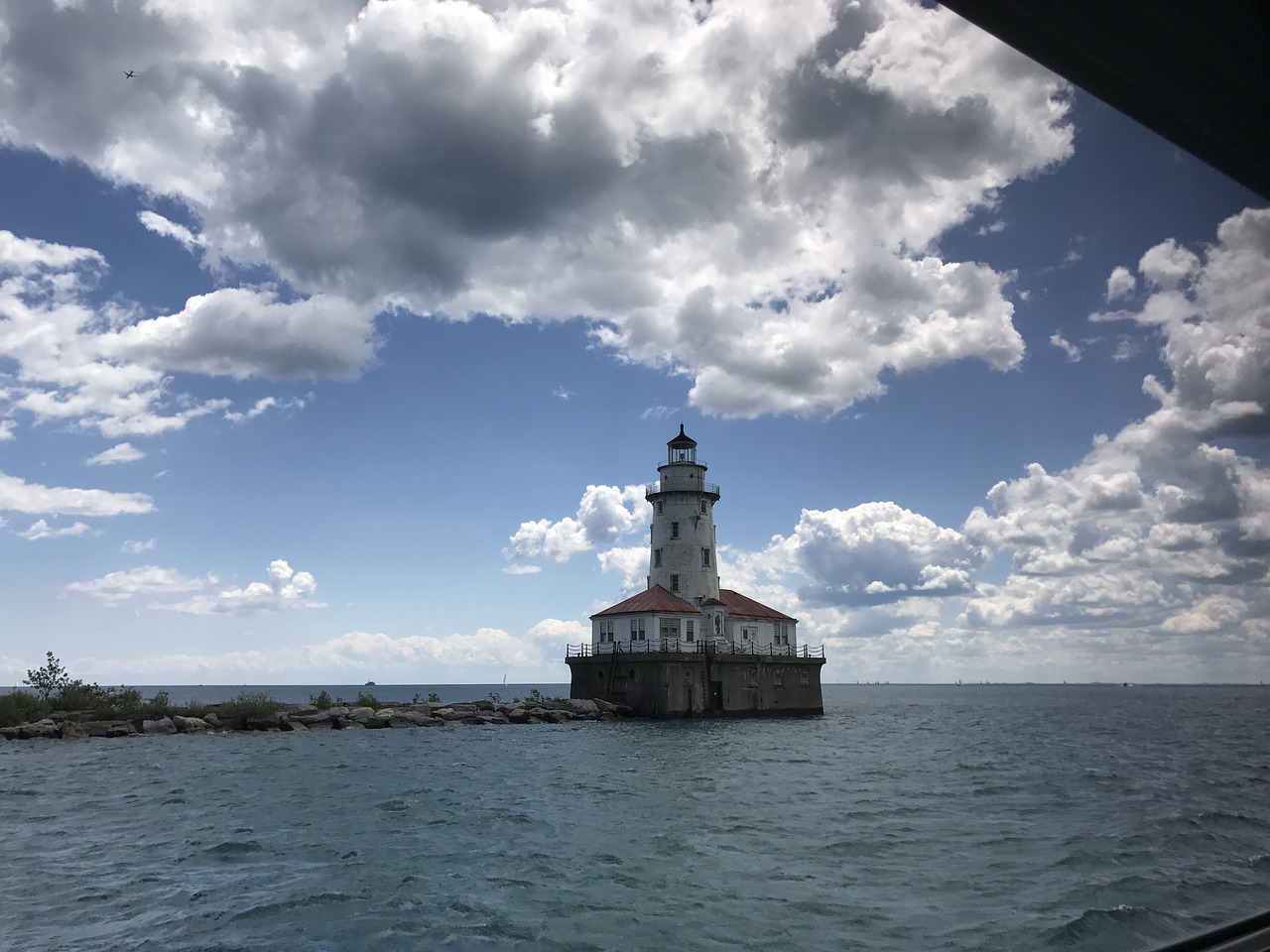 chicago navy pier lighthouse free photo