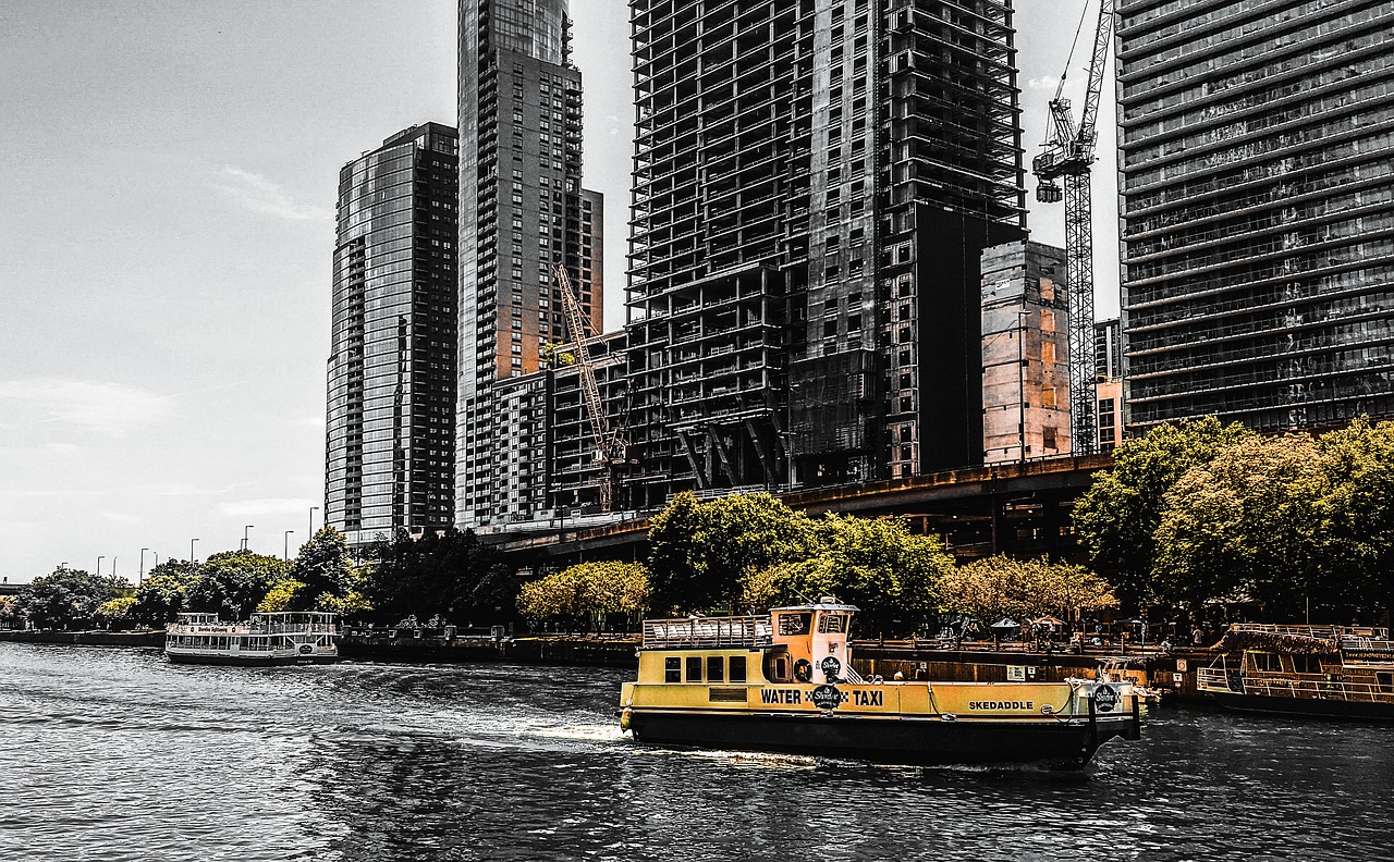 chicago  water taxi  river free photo