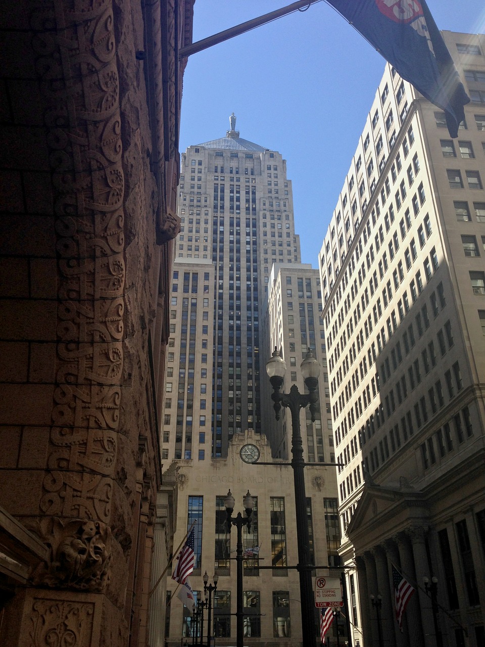 chicago buildings skyscrapers free photo