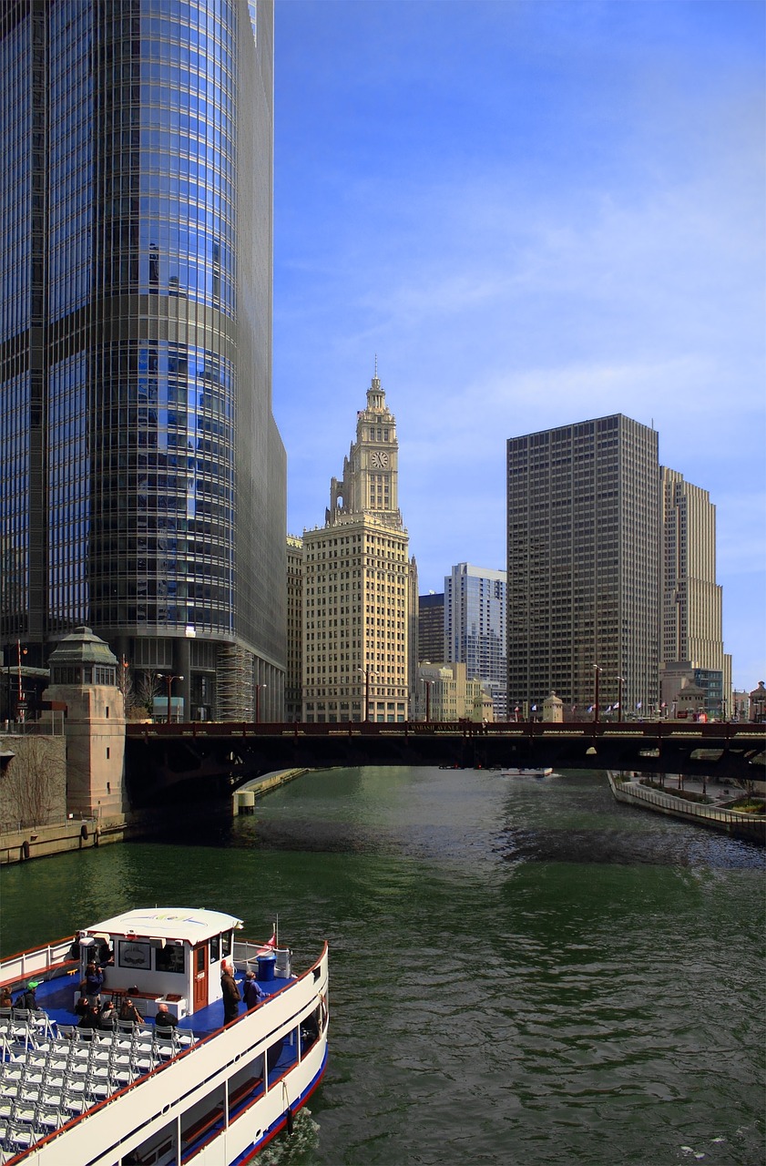 chicago riverboat cruise free photo