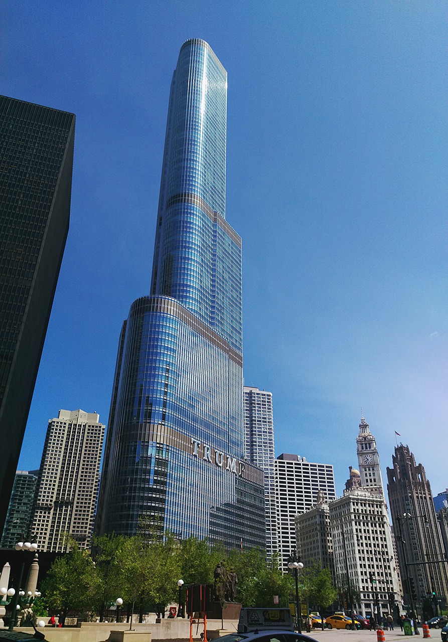 chicago skyline trump tower free photo
