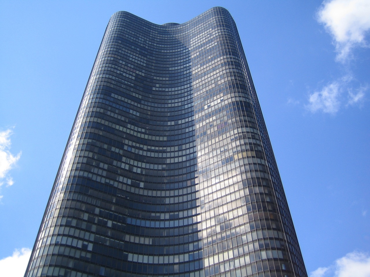 chicago skyscraper usa free photo