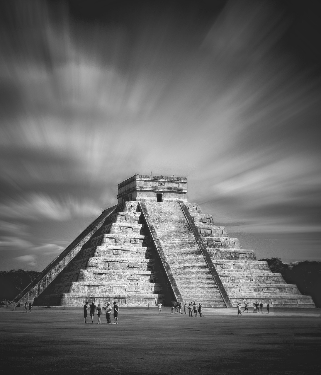 chichen itza mexico pyramid free photo