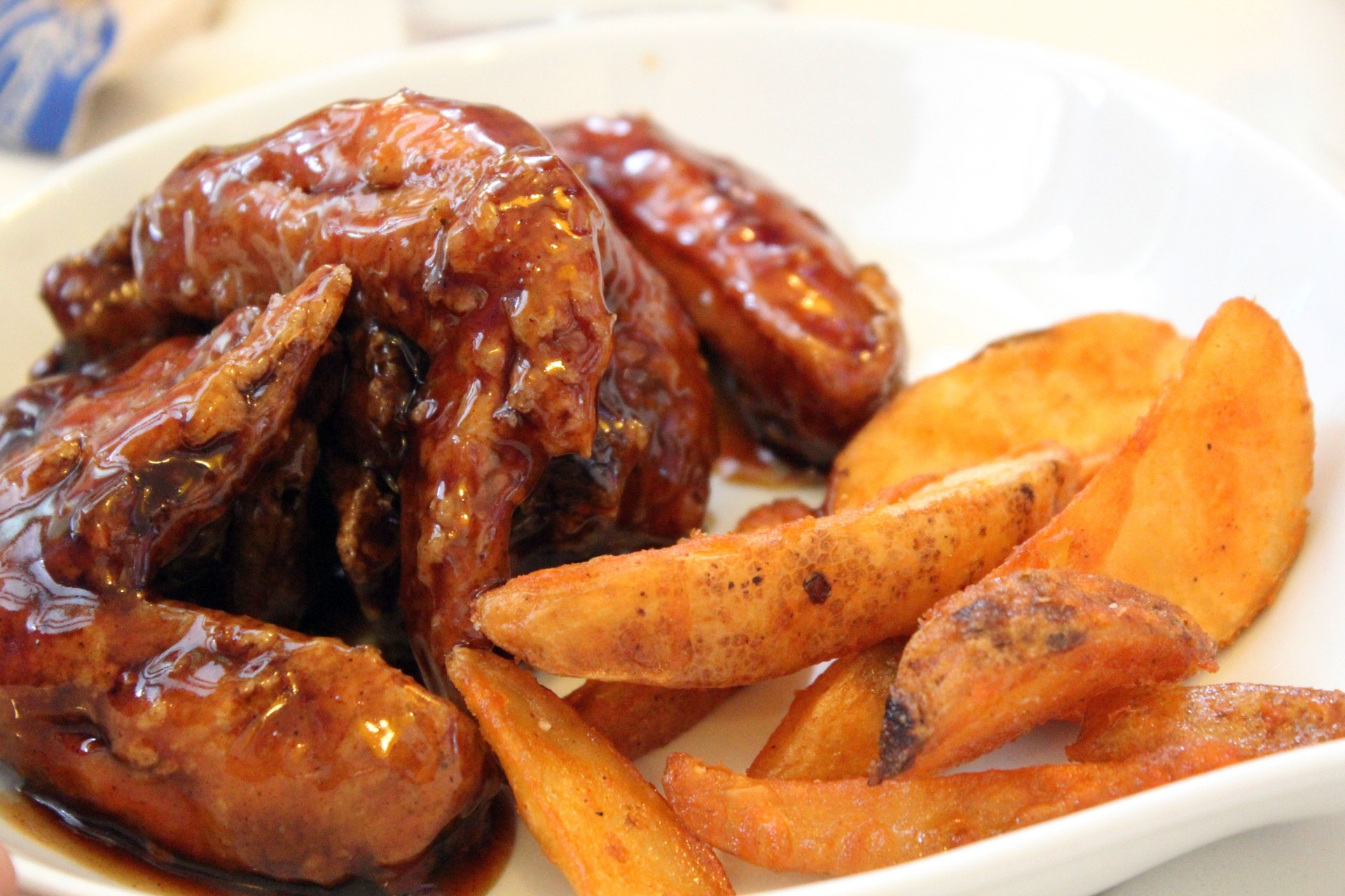 chicken wings fried potato chicken wings fried potato free photo